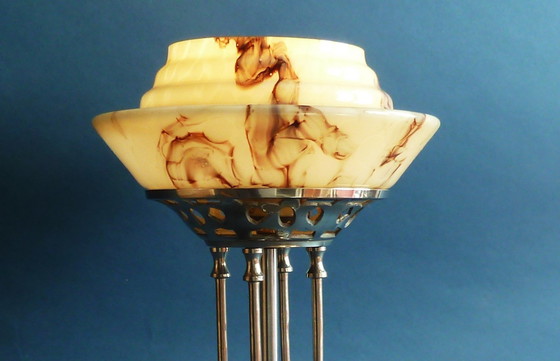 Image 1 of Art Deco Tischlampe mit Lampenschirm aus kardiertem Glas