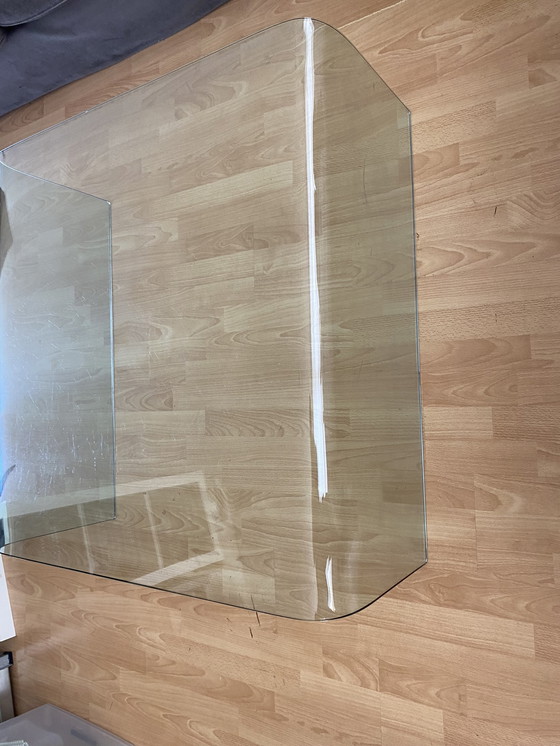 Image 1 of Couchtisch aus italienischem Glas