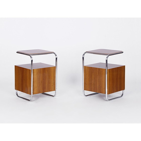 Image 1 of Ein Paar Vintage Art Deco Nachttische aus furniertem Nussbaum und Chrom von Vichr