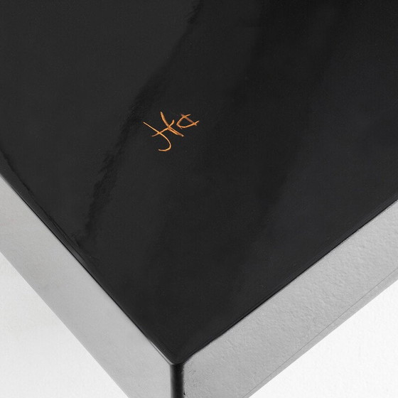 Image 1 of Vintage Couchtisch. Schwarz lackiertes Holz mit Design signiert H D. Frankreich, 1980er Jahre