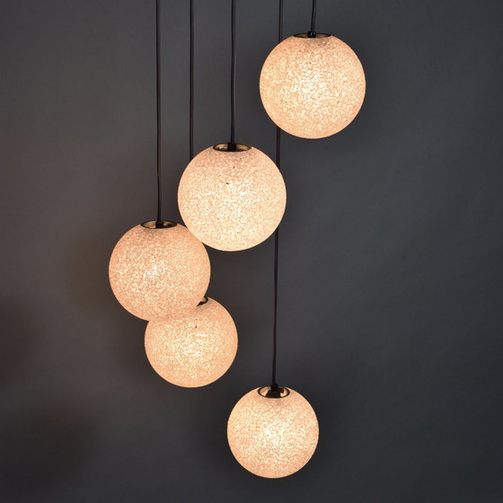 Image 1 of Schöner Kronleuchter mit fünf Kugeln