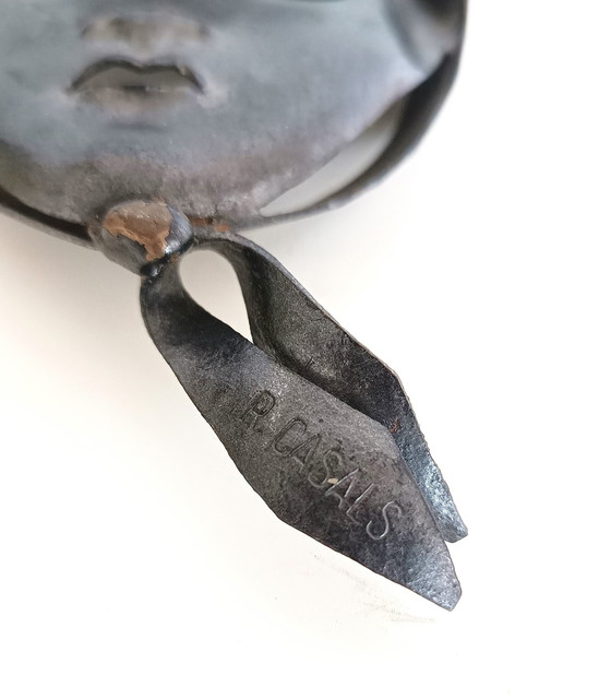 Image 1 of P Casals Wand Kopf Metall Kunst Fünfziger Jahre