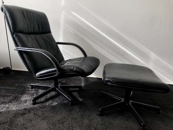 Image 1 of Geoffrey Harcourt für Artifort Modell F141 Drehsessel mit Fußhocker