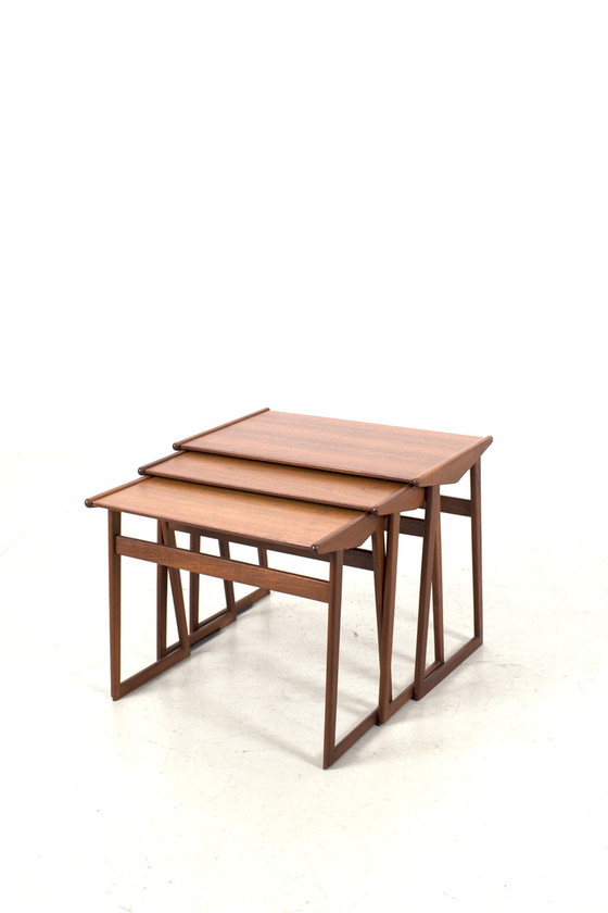 Image 1 of Teak-Mimiset