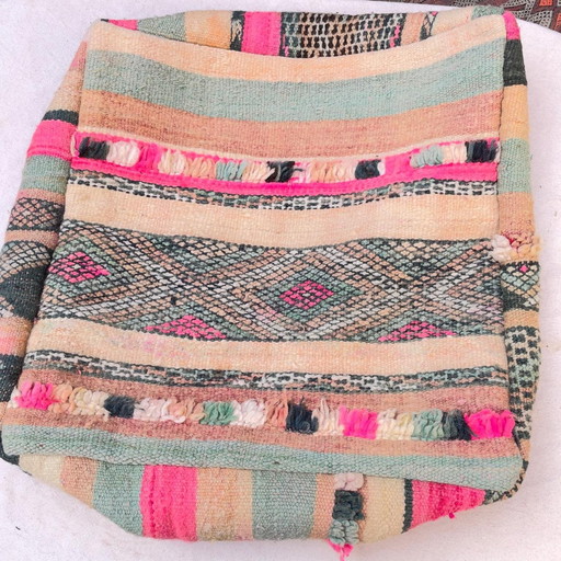 Vintage Kelim Pouf aus echter Wolle handgefertigt in Marokko