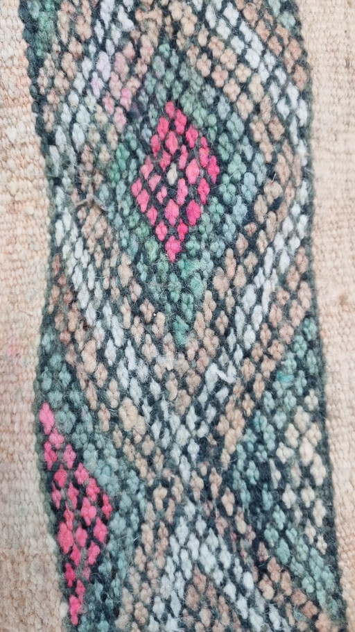 Vintage Kelim Pouf aus echter Wolle handgefertigt in Marokko