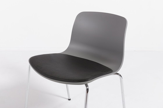 Image 1 of Satz von 4 dänischen Designstühlen von HAY Über einen Stuhl