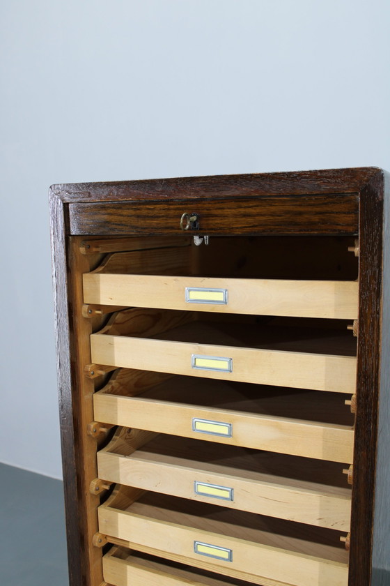 Image 1 of 1950S Tambour Büro Holzschrank