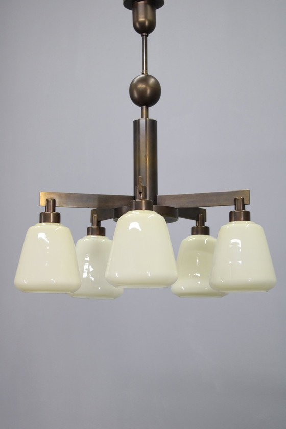 Image 1 of 1930er Art-Deco-Kronleuchter aus Messing, Tschechoslowakei