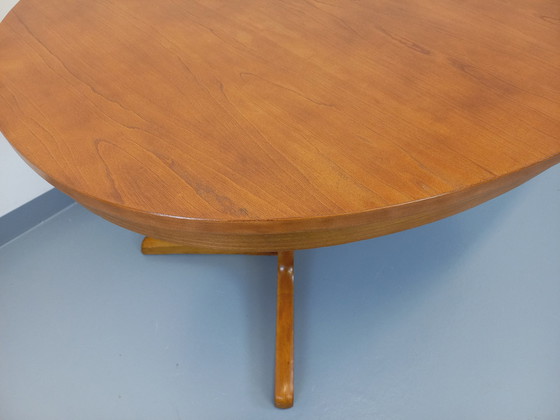Image 1 of Ovaler Esstisch Baumann Vintage 60er und 70er Jahre aus hellem Ulmenholz mit 2 Auszügen