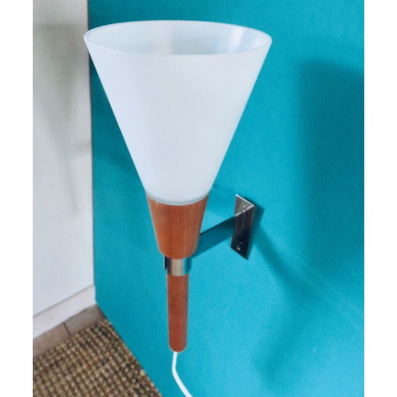 Image 1 of Alte Wandlampe aus Steingut und Opalglas, Schweden 1960