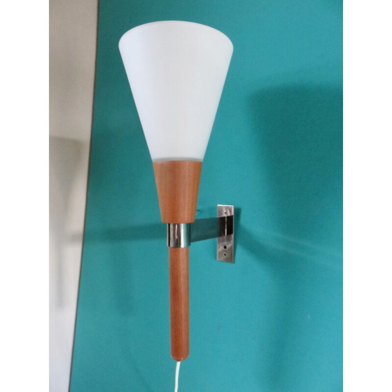 Image 1 of Alte Wandlampe aus Steingut und Opalglas, Schweden 1960