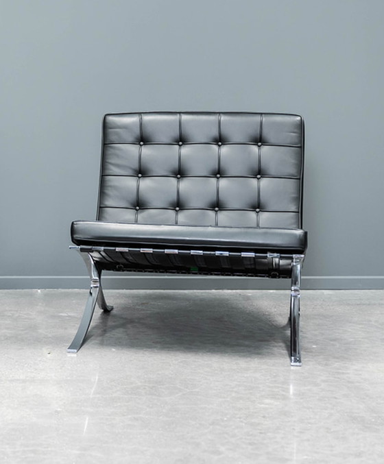 Image 1 of Knoll Barcelona Stuhl