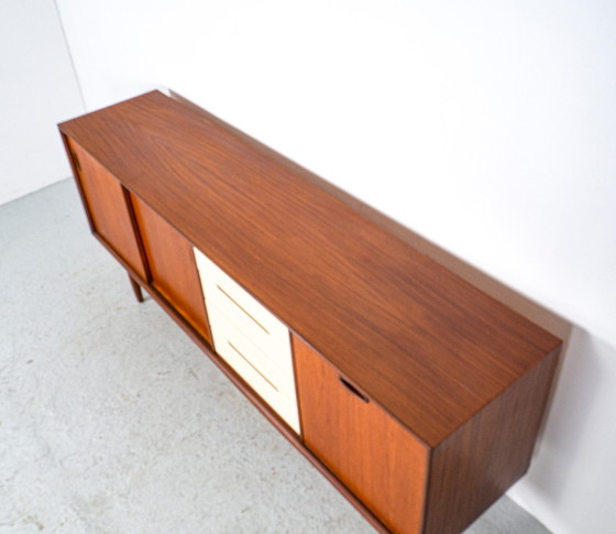 Image 1 of Dänisches Mid Century Sideboard aus Teakholz mit Schubladen