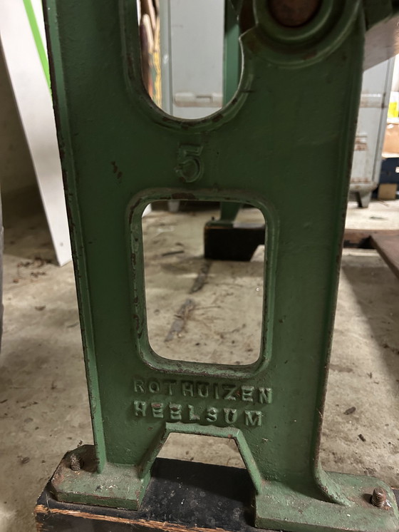 Image 1 of Vintage Schulpult Rednerpult Gusseisen/Holz