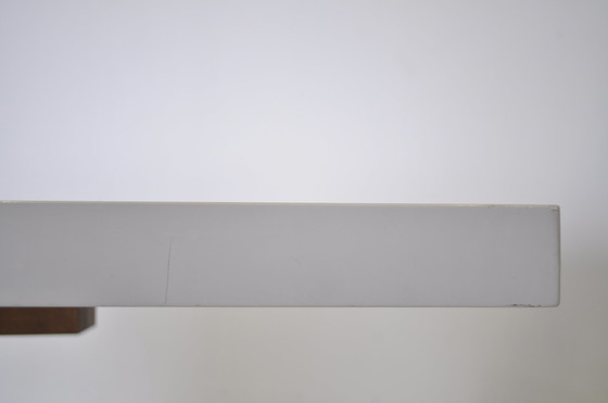 Image 1 of Design Esstisch mit Holzgestell