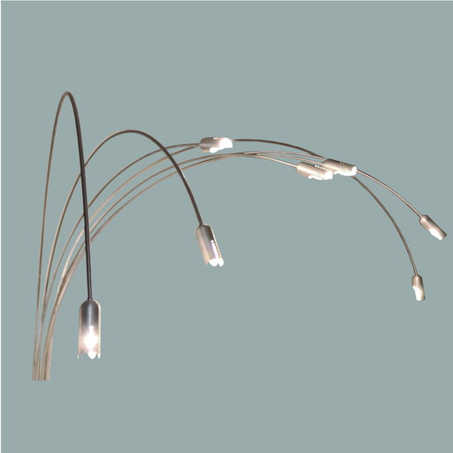 Beeindruckende italienische 7-armige Bogenlampe aus den 1970er Jahren