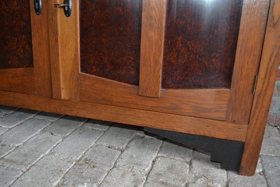 Image 1 of Antike Anrichte aus Eichenholz im Art Deco Stil.