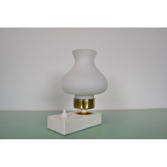 Image 1 of Vintage Tischlampe aus Kunststoff, Glas und Messing, Tschechoslowakei 1960er Jahre