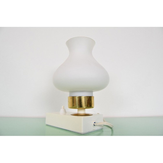 Image 1 of Vintage Tischlampe aus Kunststoff, Glas und Messing, Tschechoslowakei 1960er Jahre