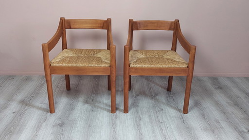 2X Carimate Arm Chair von Vico Magistretti.