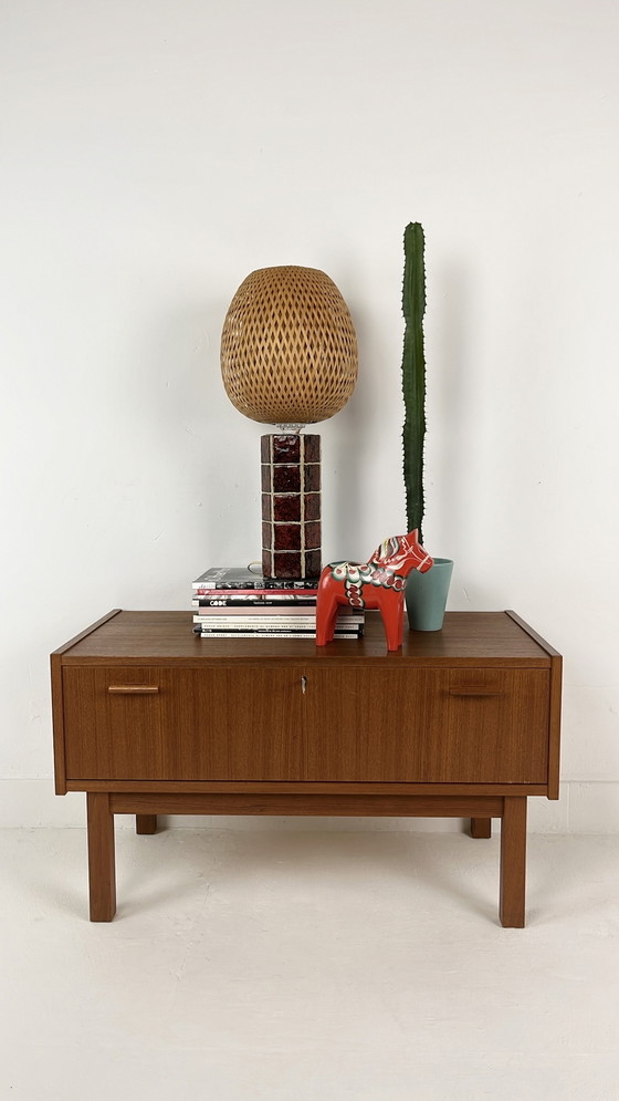 Image 1 of Vintage-Anrichte aus Teakholzfurnier