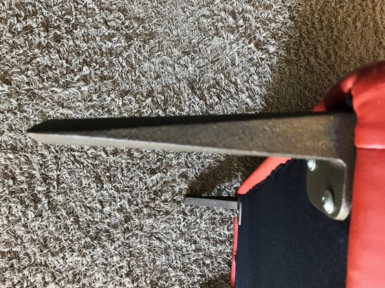 Image 1 of Designer Ledersessel