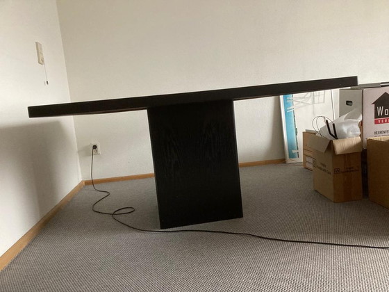 Image 1 of Designer-Esstisch