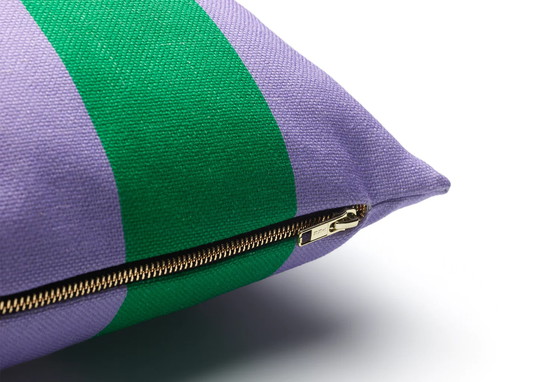 Image 1 of Fest gestreifter Kissenbezug