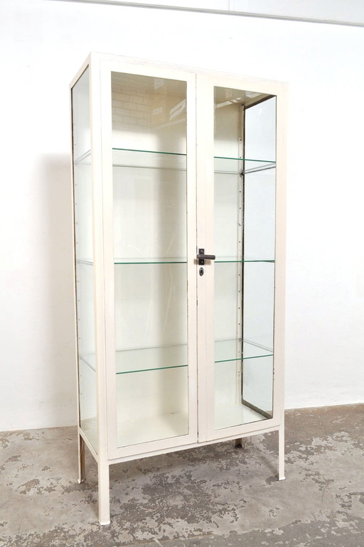Vintage Apothekerschrank