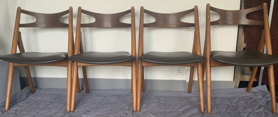 Image 1 of 4x Hans Wegner CH29 Sawbuck Esszimmerstuhl