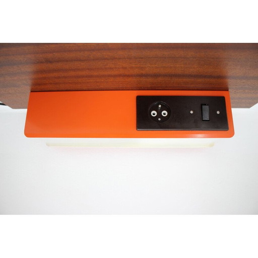 Vintage-Wandleuchte aus kunststoffbeschichtetem Metall von Pokrok Žilina, Slowakei 1970