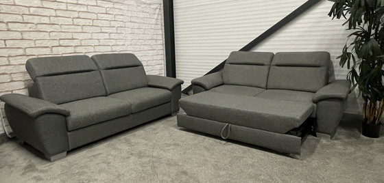 Image 1 of Henders & Hazel 2X3 Sitzer Sofa + Schlafsofa