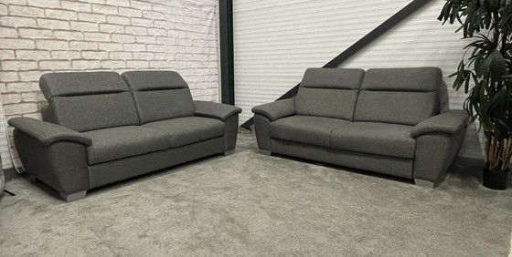 Image 1 of Henders & Hazel 2X3 Sitzer Sofa + Schlafsofa