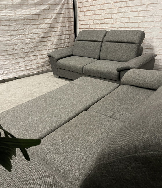 Image 1 of Henders & Hazel 2X3 Sitzer Sofa + Schlafsofa