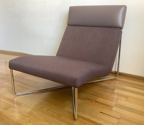 Image 1 of Minotti Hero Langer Stuhl