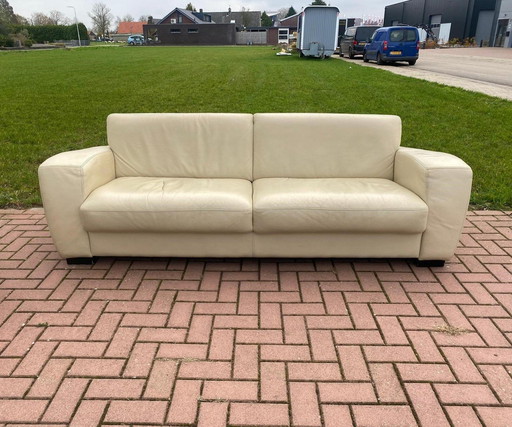 Schönes Echtleder 3 + 1,5 Sitzer Sofa Set