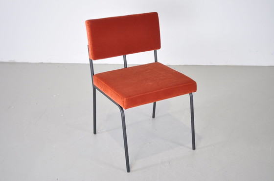 Image 1 of Fest Montag Stuhl Royal Saffron