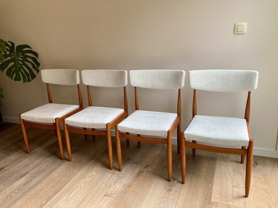 Image 1 of Satz von 4 Vintage Mid Century Stühlen