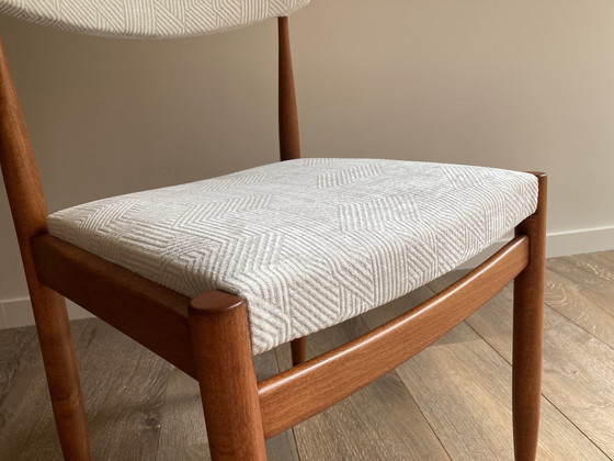 Image 1 of Satz von 4 Vintage Mid Century Stühlen