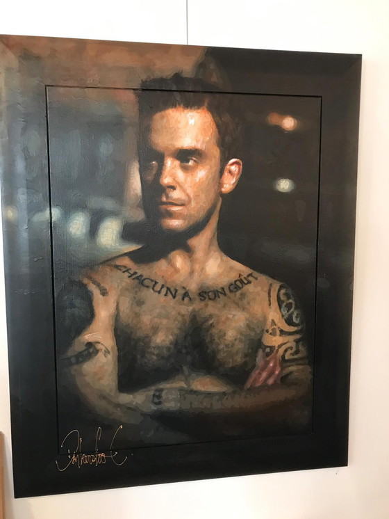 Image 1 of Robbie Williams