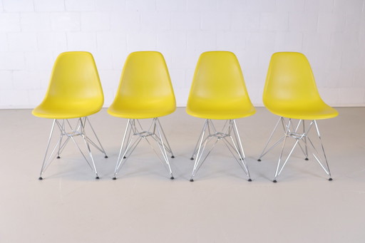 4x Vitra Eames Plastic DSR grün/gelb