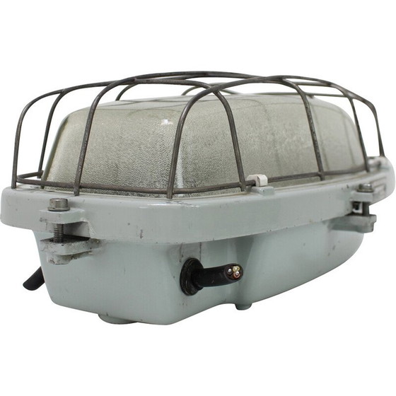 Image 1 of Vintage Industrie-Deckenleuchte Typ 511 32 01 aus Metall und Glas, Tschechoslowakei 1990