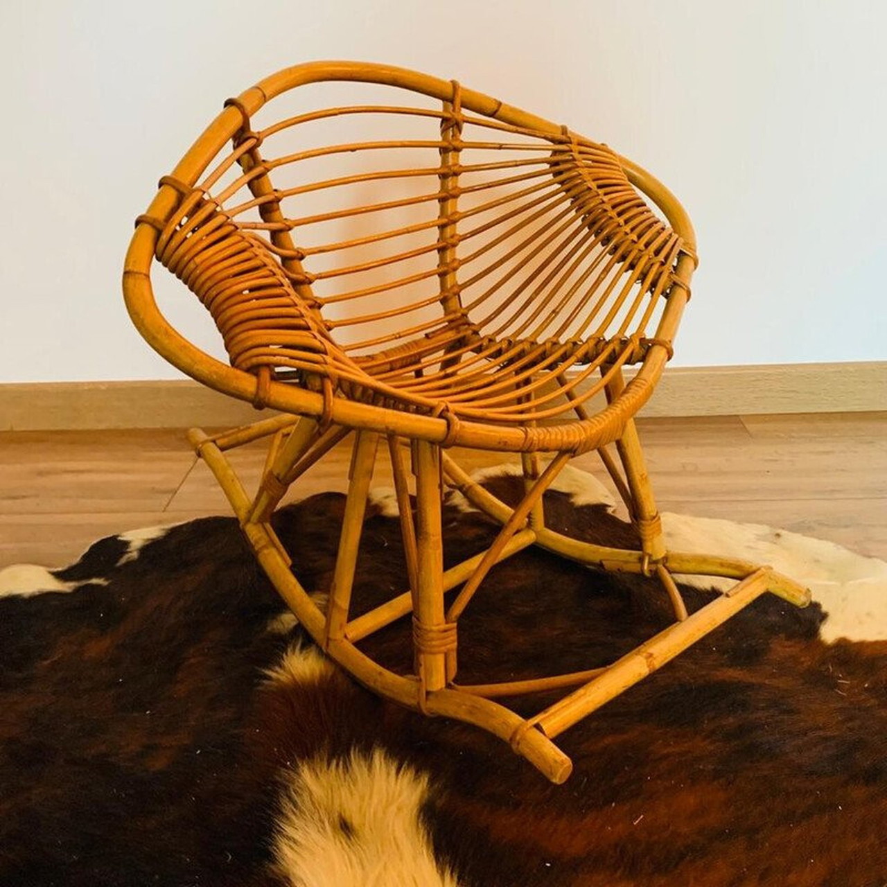 Vintage children s rattan rocking chair 240 Whoppah