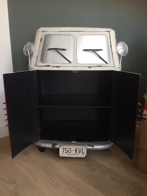 Image 1 of Peace and Love Dressoir, Design Kare