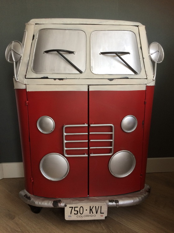 Image 1 of Peace and Love Dressoir, Design Kare