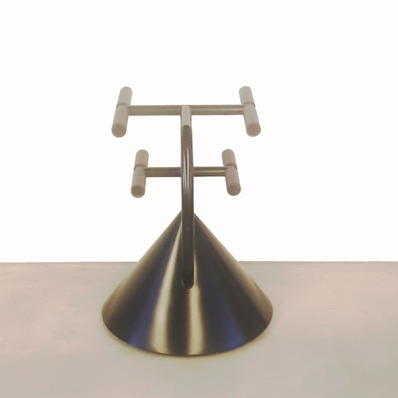 Image 1 of Ron Arad "Zeus" TV-Ständer