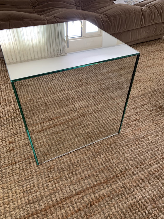 Image 1 of Fest Tintin Beistelltisch