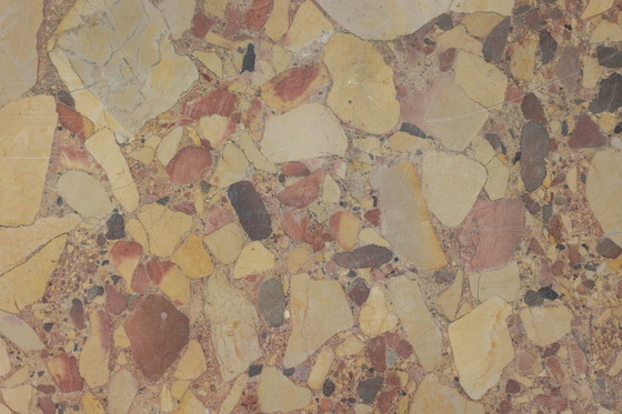 Image 1 of Konsole Aus Vergoldetem Holz Und Aleppo-Bruchsteinmarmor. Circa 1780.