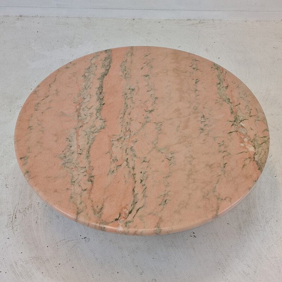 Image 1 of Runder Couchtisch aus Marmor, Italien 1980